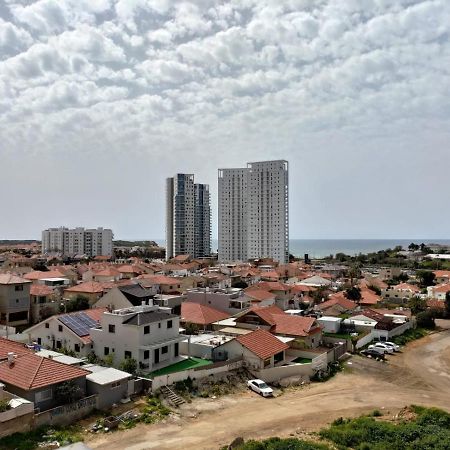 Sea& Sun Apartment Hadera Exterior photo